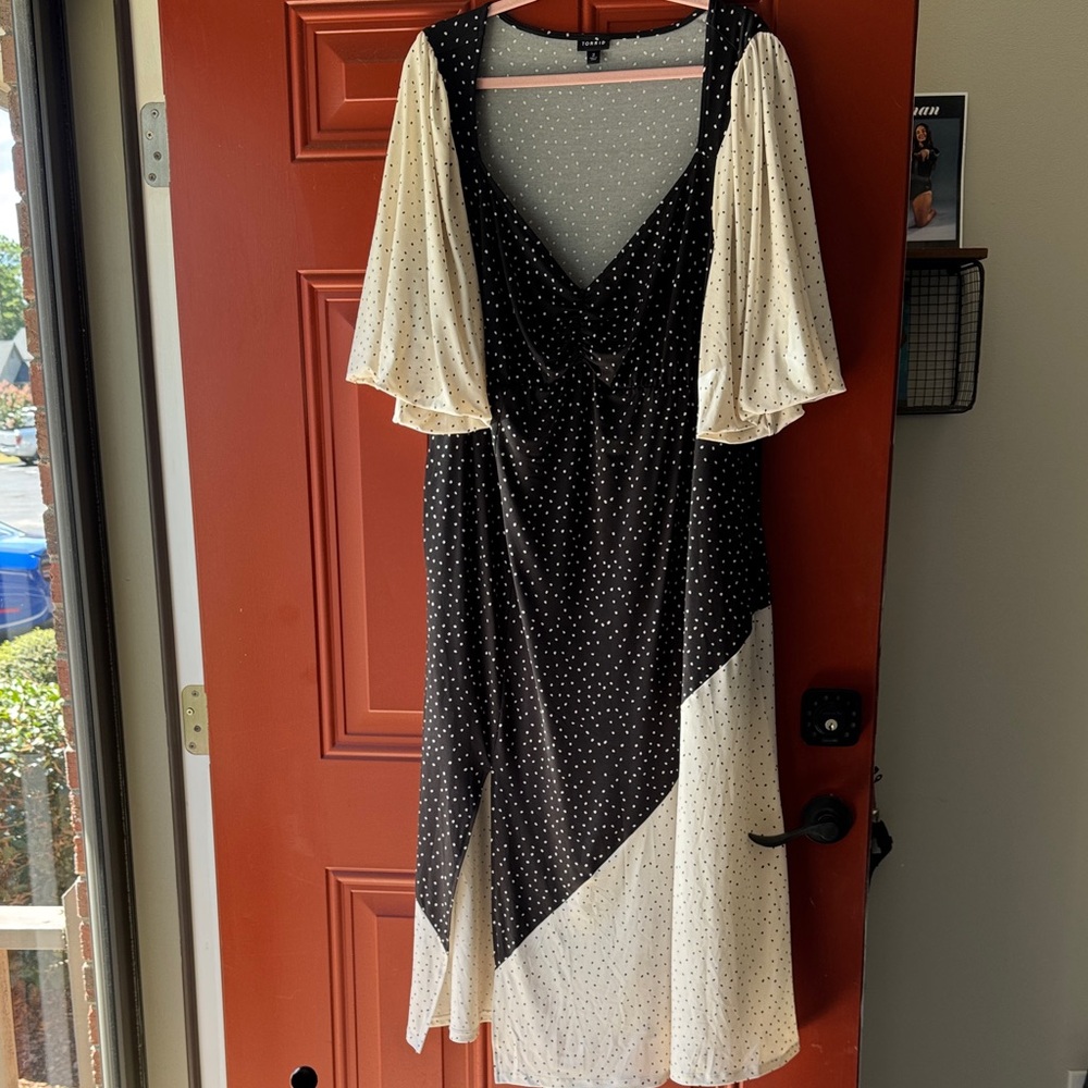 Torrid Black and Cream Asymmetrical Polka Dot Dress